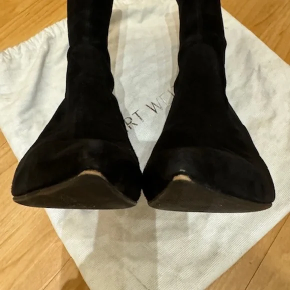 Stuart Weitzman - Picture 5 of 7